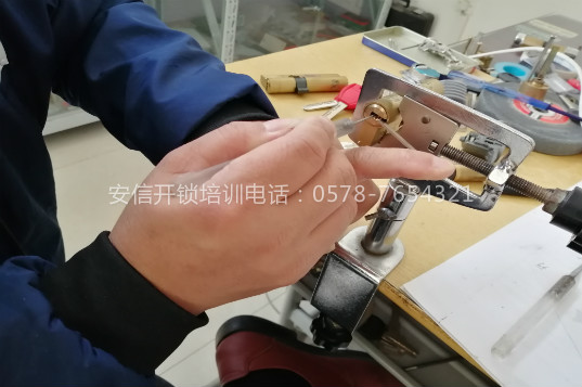 达州开锁培训学校学开锁技术多长时间才好？